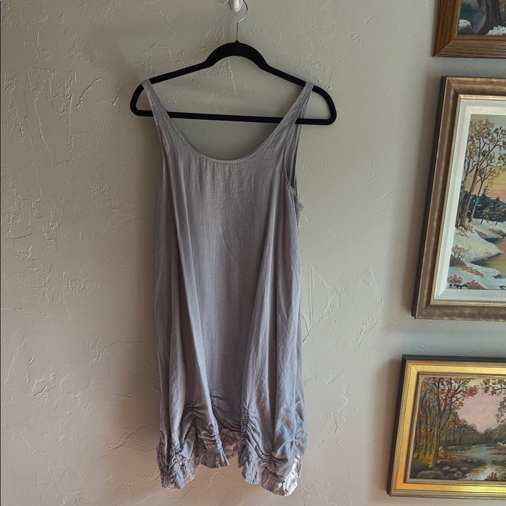 Elegant Gray Women's Tunic Top